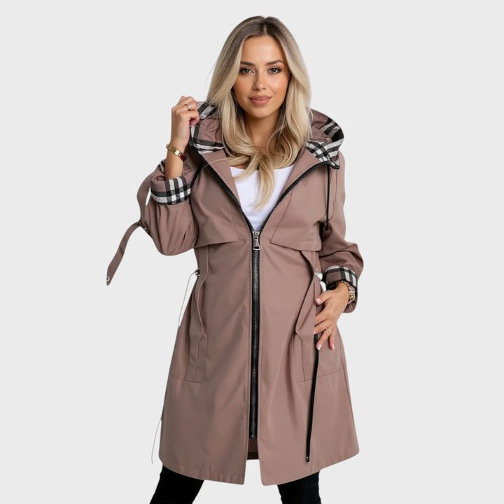 Elizabeth | Modern Coat