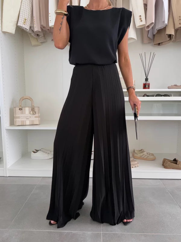 Madeleine | Elegant Pleated Set