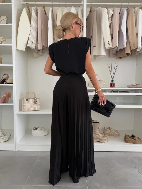 Madeleine | Elegant Pleated Set